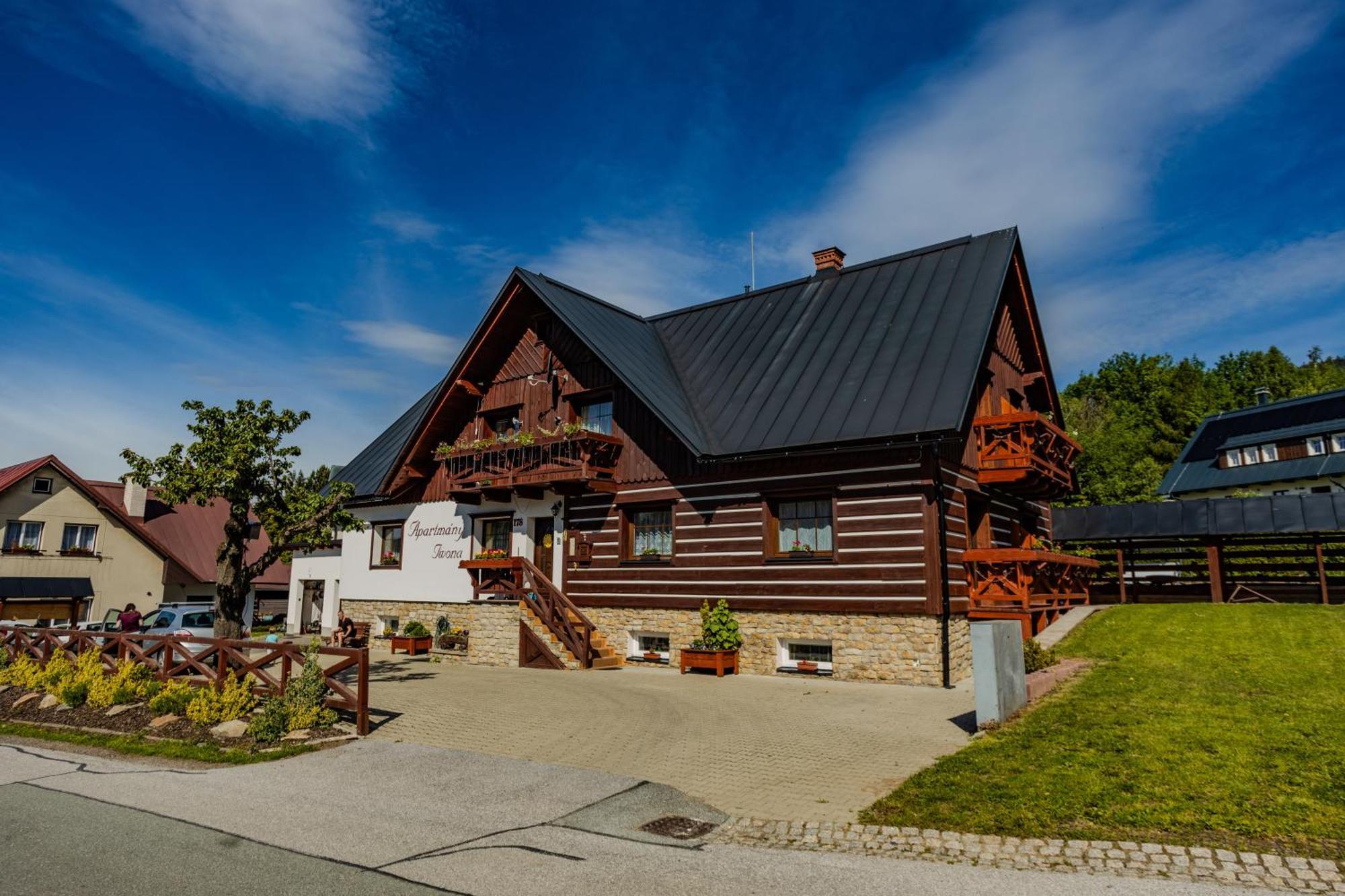 Apartmany Iwona Rokytnice nad Jizerou Exterior photo