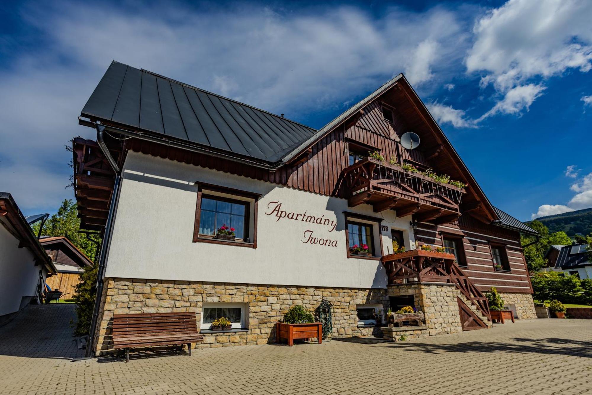 Apartmany Iwona Rokytnice nad Jizerou Exterior photo